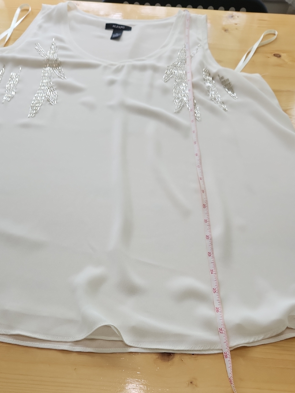 Alfani Ivory Chiffon V-neck Blouse Beaded Sleeveless Flowy Top Size 16 - Picture 14 of 17